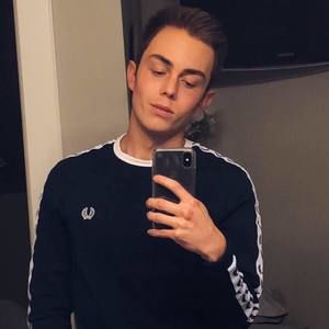 Meet your Posher, Jared